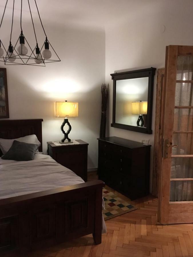 בוקרשט Vintage Apartment מראה חיצוני תמונה
